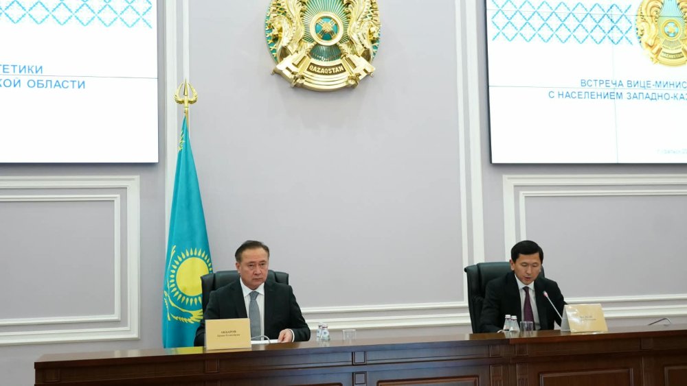 Газдандыру бойынша рекордтық көрсеткіш және Қарашығанақтағы ірі жоба: Энергетика вице-министрі Ерлан Акбаров БҚО тұрғындарымен кездесті — Фотосурет 5