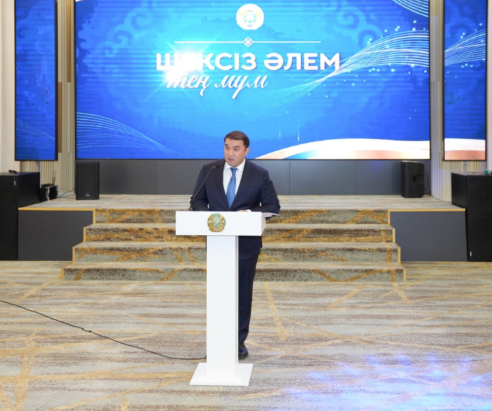 ТҮРКІСТАНДА «ШЕКСІЗ ӘЛЕМ – ТЕҢ ҚОҒАМ»: ЕРЕКШЕ ЖАНДАРДЫҢ ЖІГЕРІ ҰЛЫҚТАЛДЫ — Фотосурет 1