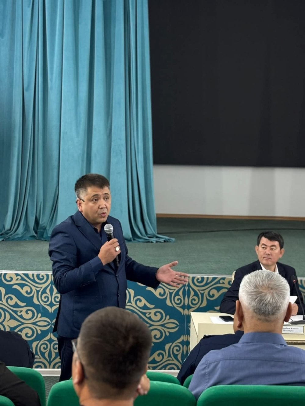 Қарақия ауданындағы ірі мекеме басшылары және тұрғындардың қатысуымен жиын өтті — Фотосурет 4