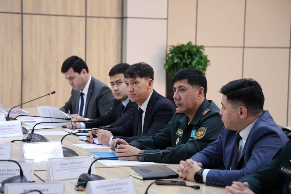 ҚАЛАДА ҚОҒАМДЫҚ ҚАУІПСІЗДІК ПЕН ДІНИ ТҰРАҚТЫЛЫҚТЫ ҚАМТАМАСЫЗ ЕТУ МӘСЕЛЕЛЕРІ ТАЛҚЫЛАНДЫ — Фотосурет 2