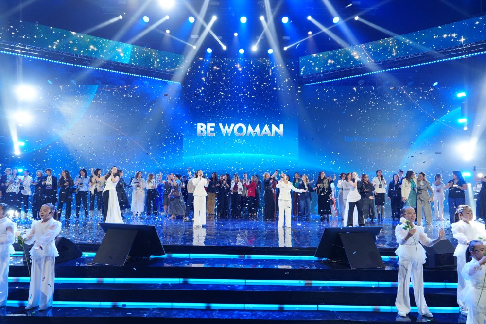 «Этикалық күш»: BeWoman Asia форумында жасанды интеллектінің ықпалы талқыланды — Фотосурет 1