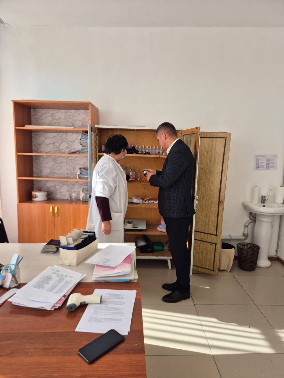 Абай облысы білім басқармасының Ақсуат ауданы білім бөлімінің «С. Сейфуллин атындағы орта мектебі» КММ ұжымымен кездесу — Фотосурет 3