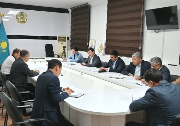 АУДАН ӘКІМІ АЗАМАТТАРДЫ ҚАБЫЛДАДЫ — Фотосурет 1