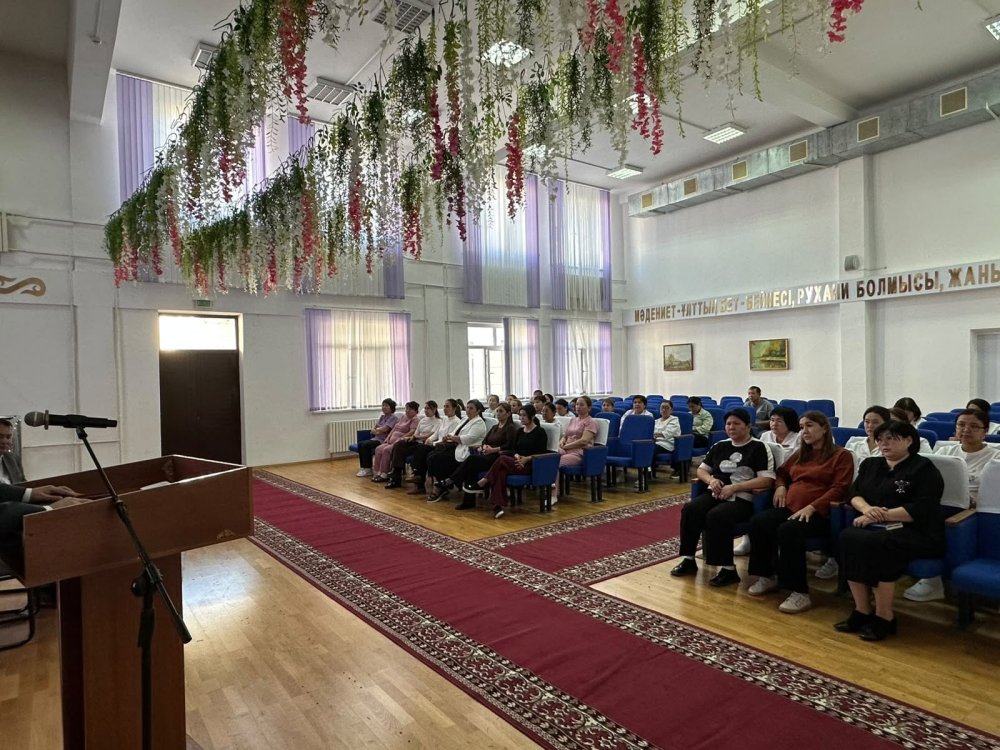ӨКІЛ АРНАУЛЫ ӘЛЕУМЕТТІК ҚЫЗМЕТ КӨРСЕТУ БАЛАЛАР ОРТАЛЫҒЫ ҰЖЫМЫМЕН КЕЗДЕСТІ — Фотосурет 3