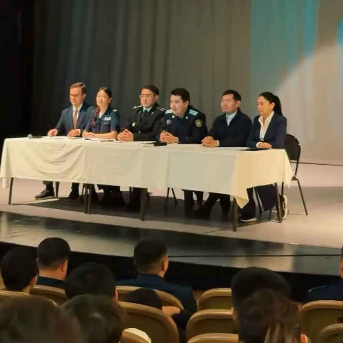 «Заң мен тәртіп»: «Сарыарқа» ауданында жастардың қауіпсіздігі талқыланды — Фотосурет 2