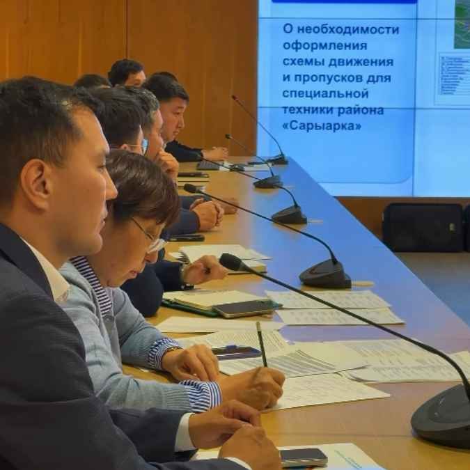 Жол қауіпсіздігі: «Сарыарқа» ауданында қысқы маусымға дайындық мәселелері талқыланды — Фотосурет 4