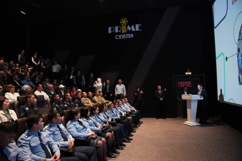 ТҮРКІСТАНДА ЭКСТРЕМИЗМ МЕН ТЕРРОРИЗМНІҢ АЛДЫН АЛУҒА БАҒЫТТАЛҒАН ДЕРЕКТІ ФИЛЬМДЕР ТАНЫСТЫРЫЛДЫ — Фотосурет 1