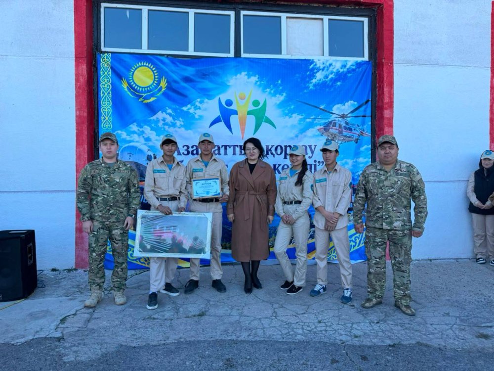 Сарысу ауданында Құтқарушылар күніне орай мектеп оқушылары арасында жарыс өтті — Фотосурет 1