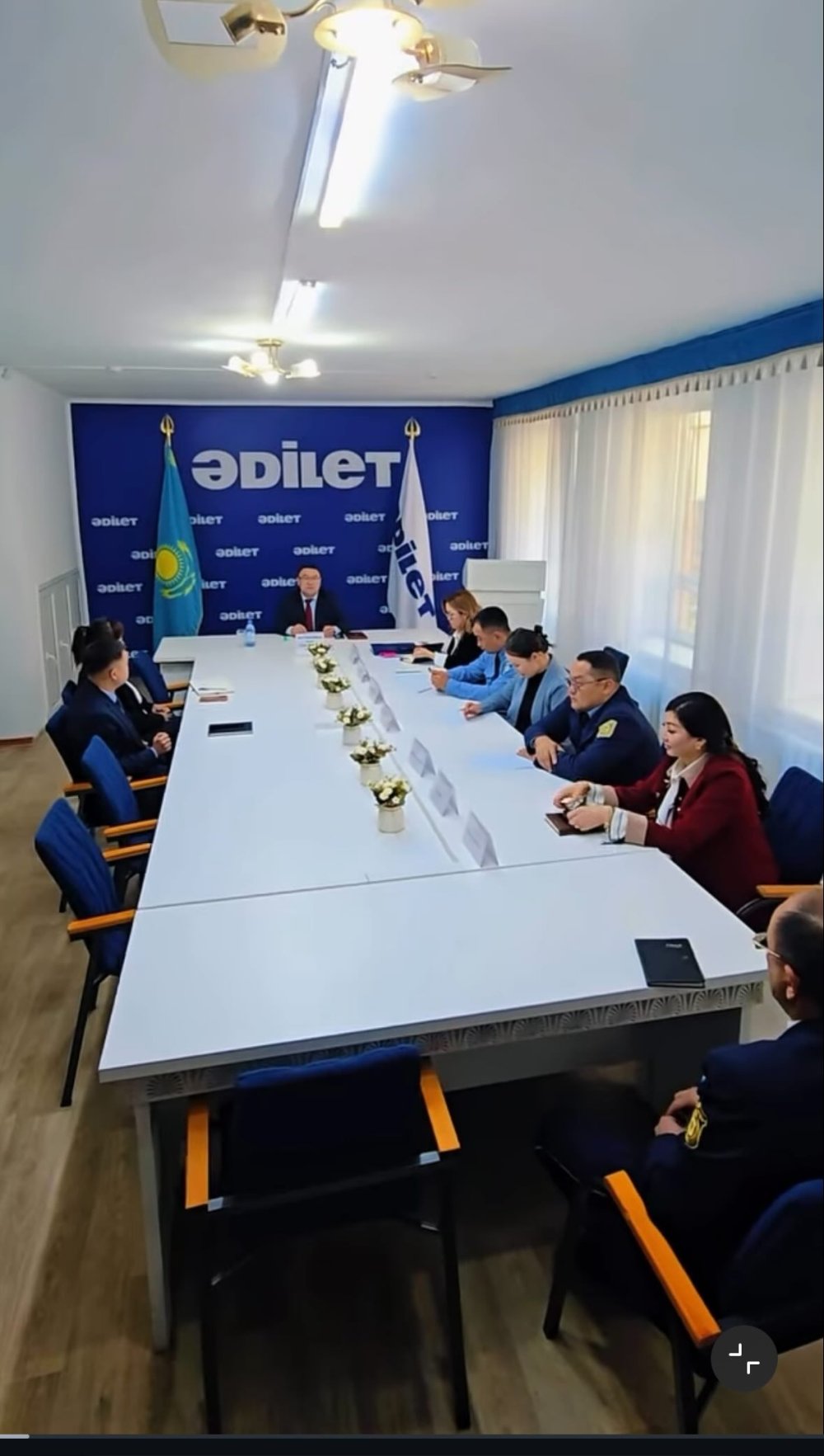 «Заң мен тәртіп» идеологемасын іске асыру мақсатында Қордай ауданында азаматтарды жеке қабылдау акциясы өткізілді — Фотосурет 1