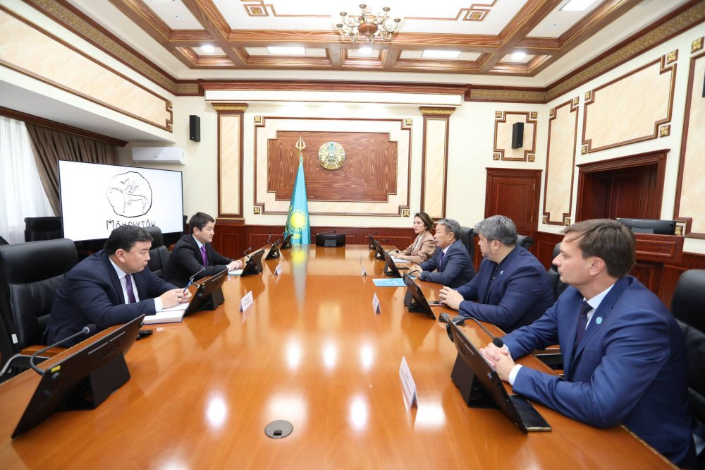 Нұрдәулет Қилыбай Қазақстан Халық Кеңесінің мүшелерімен кездесті — Фотосурет 1