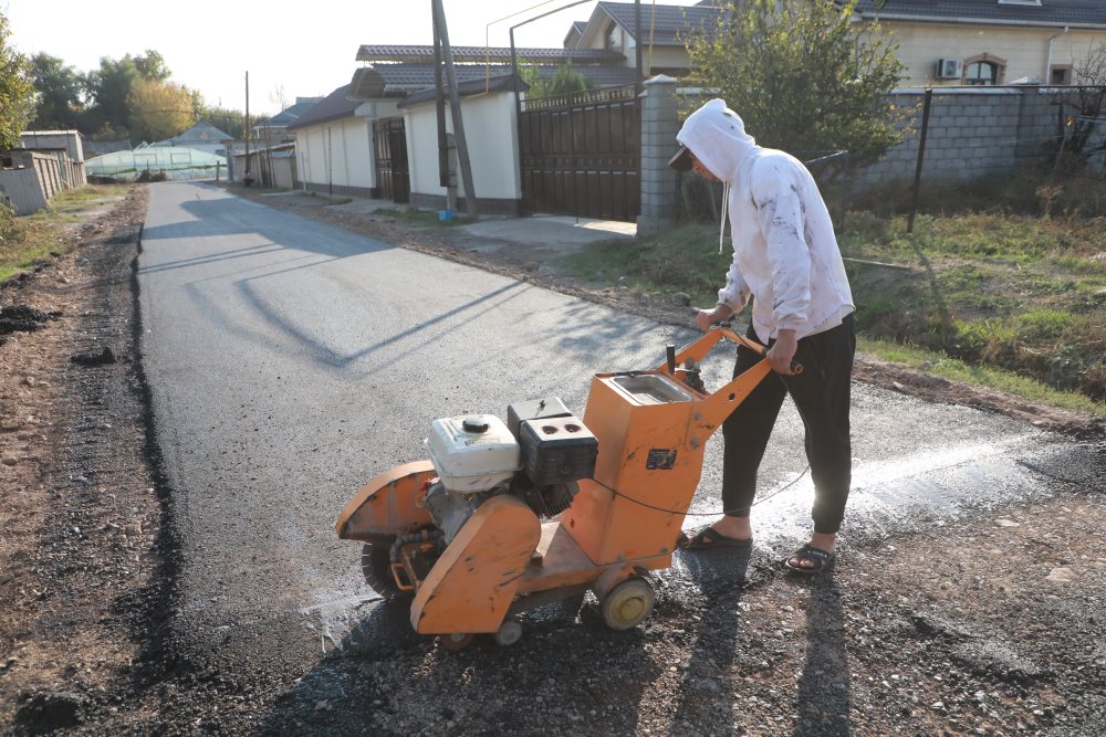 САРЫАҒАШ: ЖОЛ ЖӨНДЕУ ЖҰМЫСТАРЫ ҚАРҚЫНДЫ ЖҮРГІЗІЛУДЕ — Фотосурет 5
