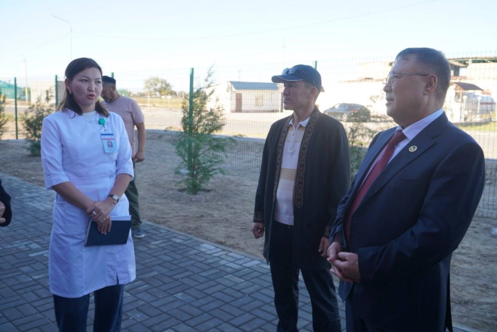 БӘЙДІБЕК: АУДАН ӘКІМІ МЫҢБҰЛАҚ АУЫЛДЫҚ ОКРУГІН АРАЛАДЫ — Фотосурет 7