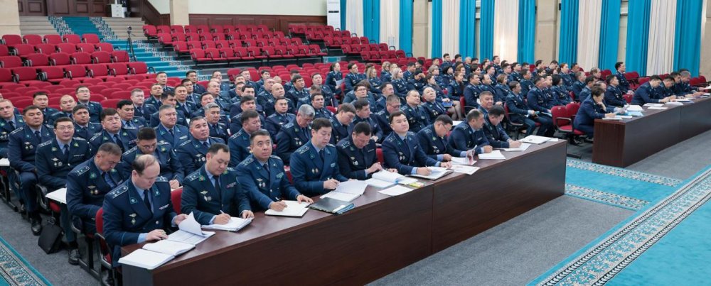 Әкімшілік полиция комитетінде қоғамдық және жол қауіпсіздігі мәселелері талқыланды — Фотосурет 4