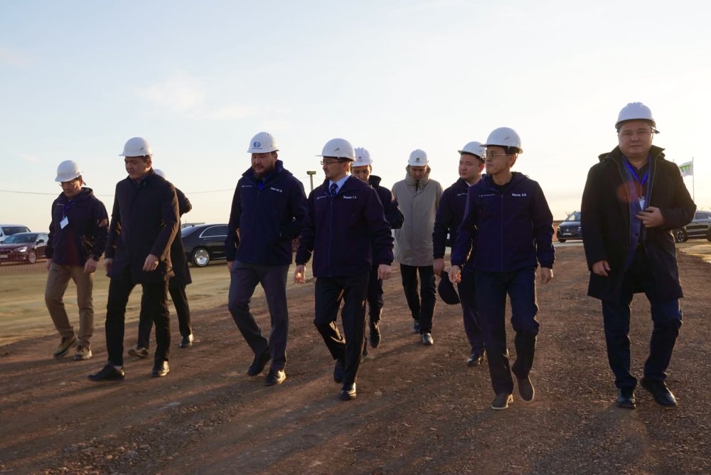 Жаслан Мәдиев Екібастұздағы Data Center Valley құрылысының барысымен танысты — Фотосурет 1