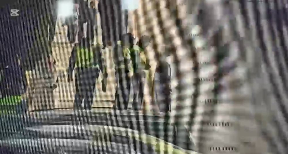 Жолдағы жаяу жүргінші: бір сәттік абайсыздық өмірге қауіп төндіруі мүмкін — Фотосурет 2