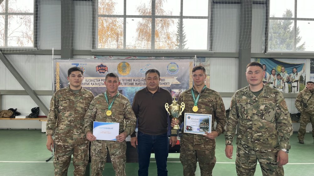 ШҚО құтқарушылары спорттық турнирлерде бақ сынасты — Фотосурет 6