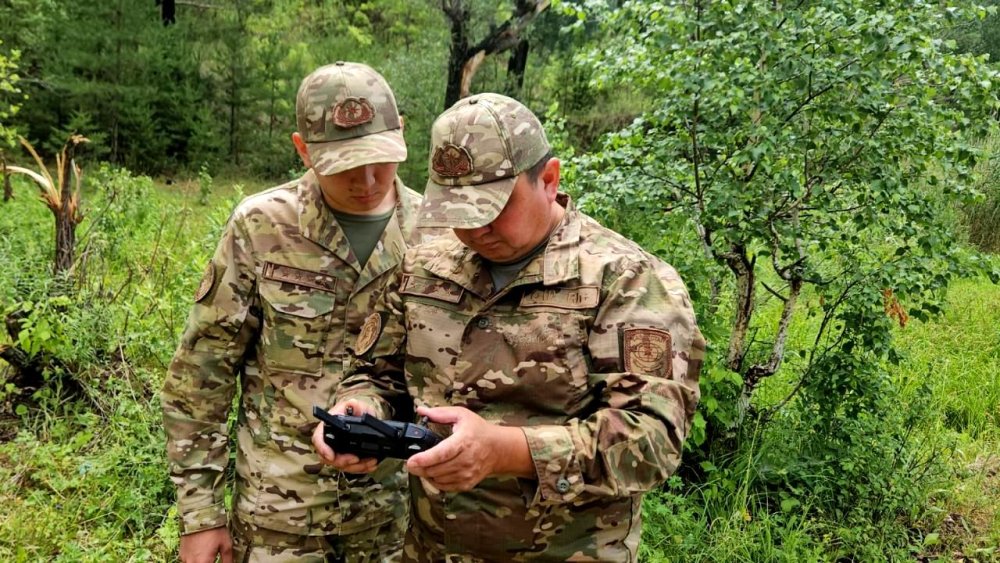 ШҚО әкімі құтқарушыларды кәсіби мерекемен құттықтады — Фотосурет 2