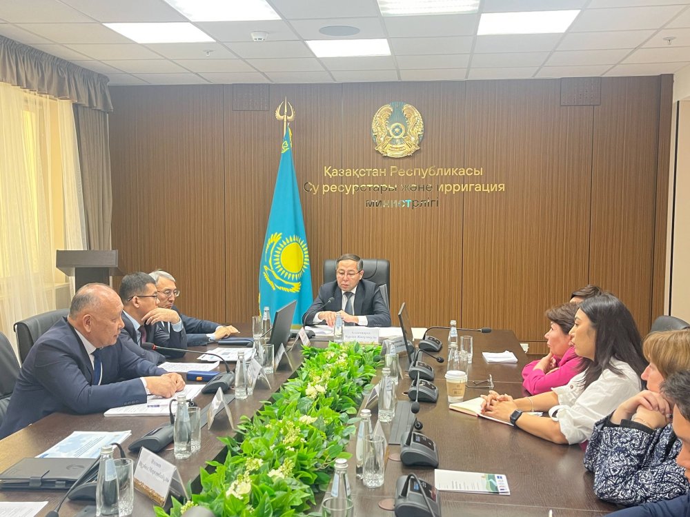 Су ресурстары және ирригация министрлігінде үкіметтік емес ұйымдармен өзара іс-қимыл жөніндегі кеңестің алғашқы отырысы өтті — Фотосурет 1