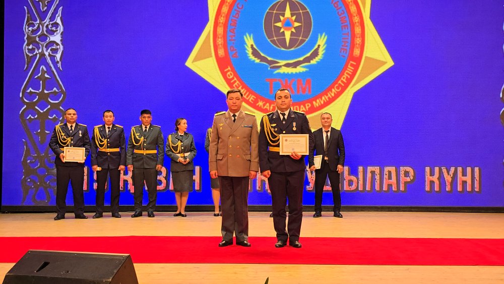 Ерлік, адалдық және ұрпақтар сабақтастығы: Маңғыстауда Құтқарушылар күні аталып өтті — Фотосурет 7