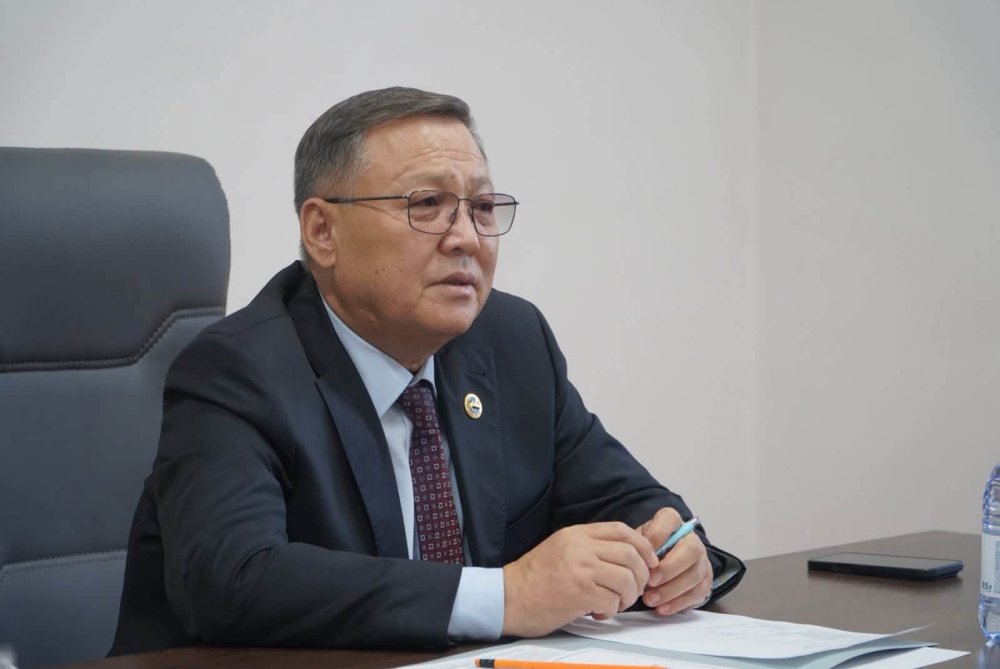 БӘЙДІБЕК: АҚБАСТАУДА ТҰРҒЫНДАРДЫҢ ӨТІНІШТЕРІ ТЫҢДАЛЫП, ӘЛЕУМЕТТІК НЫСАНДАРДЫҢ ЖАЙ-КҮЙІ ТЕКСЕРІЛДІ — Фотосурет 1