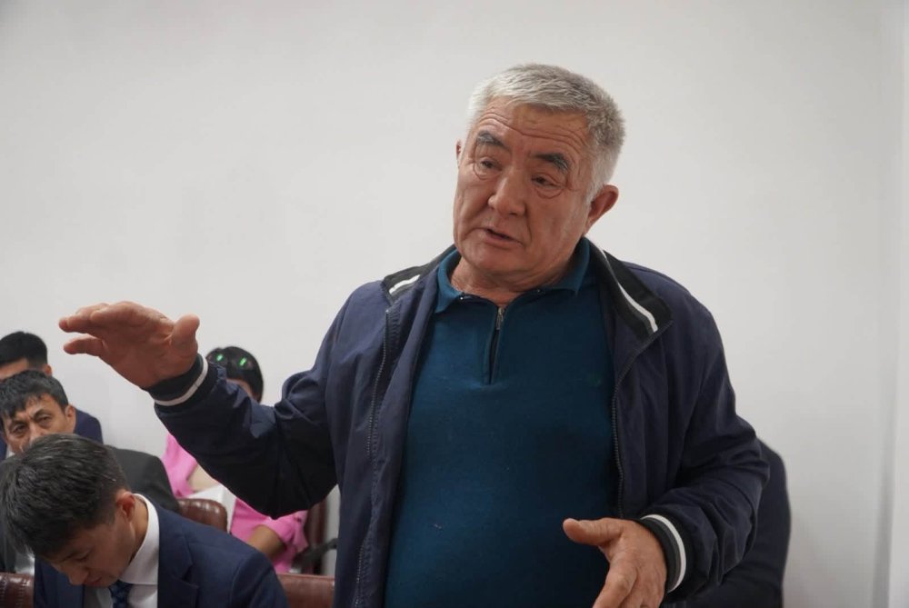 БӘЙДІБЕК: АҚБАСТАУДА ТҰРҒЫНДАРДЫҢ ӨТІНІШТЕРІ ТЫҢДАЛЫП, ӘЛЕУМЕТТІК НЫСАНДАРДЫҢ ЖАЙ-КҮЙІ ТЕКСЕРІЛДІ — Фотосурет 4