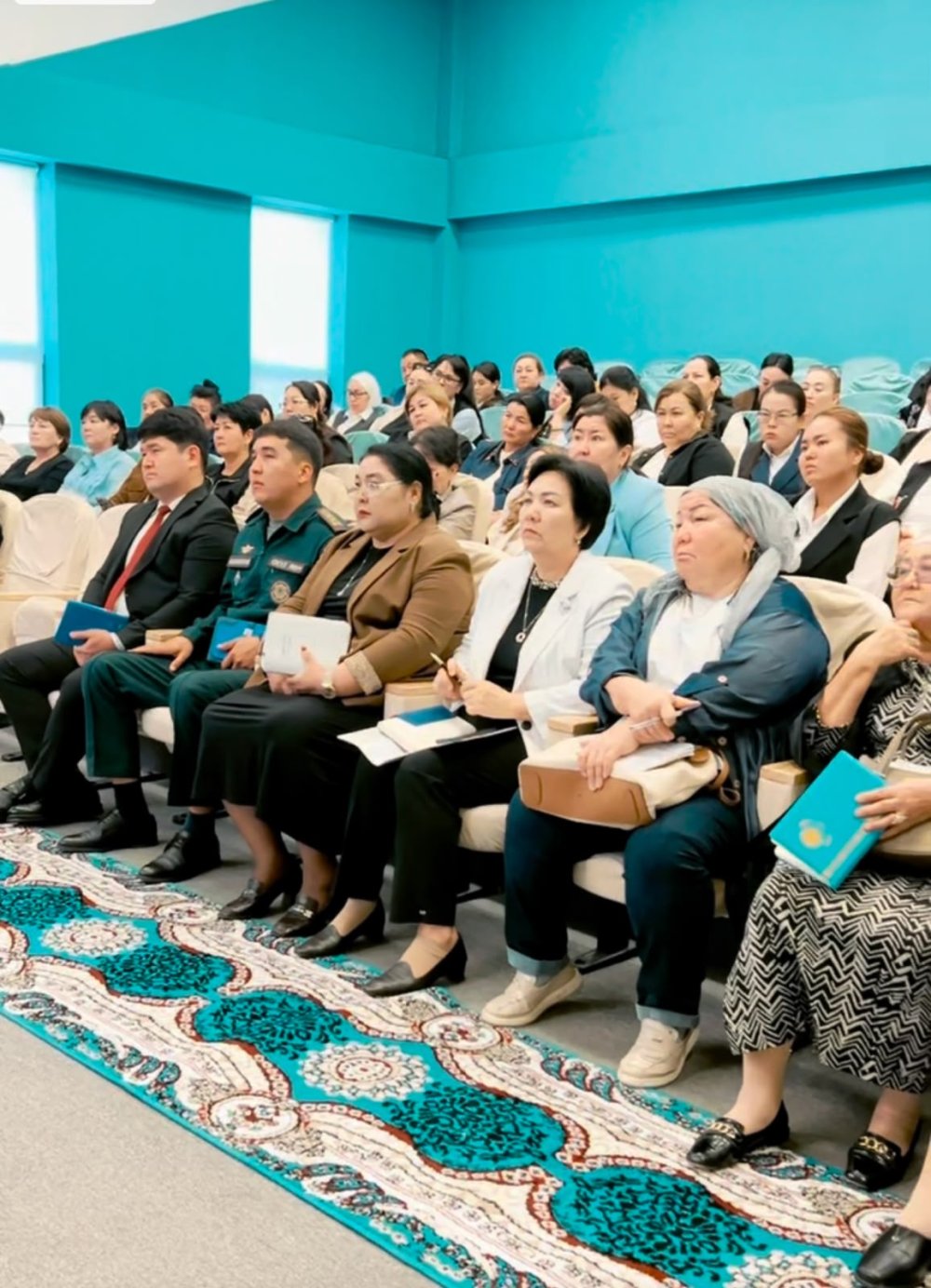 Мақтаарал ауданының мектепке дейінгі ұйымдарымен лицензиялау мәселелері талқыланды — Фотосурет 5
