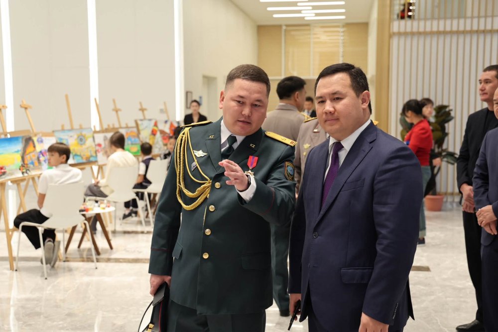 ТҮРКІСТАНДА ҚҰТҚАРУШЫЛАРҒА ҚҰРМЕТ КӨРСЕТІЛДІ — Фотосурет 17