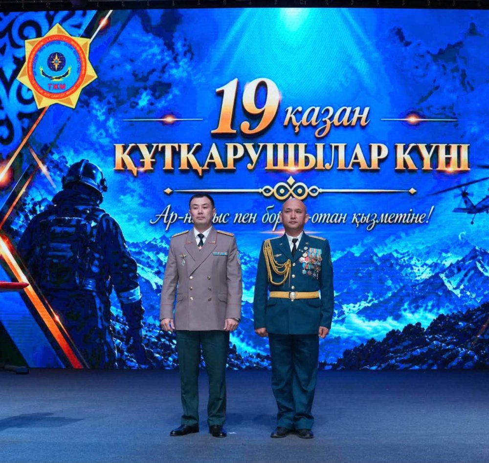 ТҮРКІСТАНДА ҚҰТҚАРУШЫЛАРҒА ҚҰРМЕТ КӨРСЕТІЛДІ — Фотосурет 26