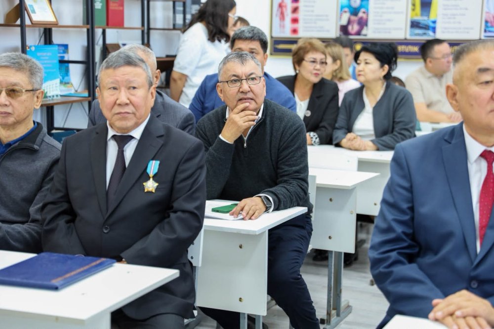 ҚЫЗЫЛОРДАДА СОТ САРАПТАМАСЫ МЕН ҚҰҚЫҚ САЛАСЫНЫҢ ӨЗЕКТІ МӘСЕЛЕЛЕРІНЕ АРНАЛҒАН ХАЛЫҚАРАЛЫҚ КОНФЕРЕНЦИЯ ӨТТІ — Фотосурет 2