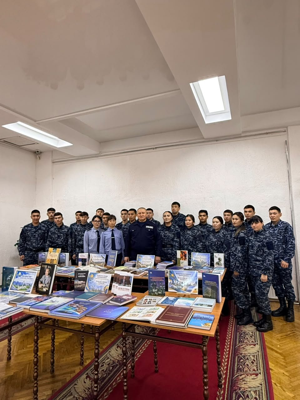 Тәуелсіздік тарихы және патриоттық құндылықтар: ШҚО жас полицейлеріне арналған кездесу — Фотосурет 1