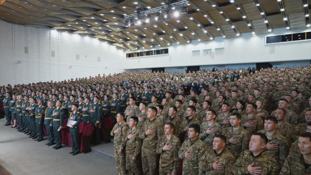 Құтқарушылар күні: Астанада төтенше жағдайлар қызметінің мамандары марапатталды — Фотосурет 7