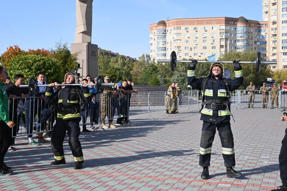 Құтқарушылар күніне орай өрт сөндіру кроссфиті сайысы өткізілді — Фотосурет 5