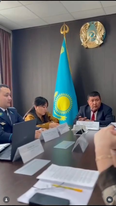 Ұлытау облысы Әділет департаментінің ұйымдастыруымен Құқықтық статистика және арнайы есепке алу жөніндегі комитетінің Ұлытау облысы бойынша департаменті,Ұлытау облысының Полиция департаменті, ҰҚК өкілдері, Ұлытау облыстық соты және Ұлытау облысының адвокаттар алқасының адвокаттарының қатысуымен дөңгелек үстел өтті. — Фотосурет 6