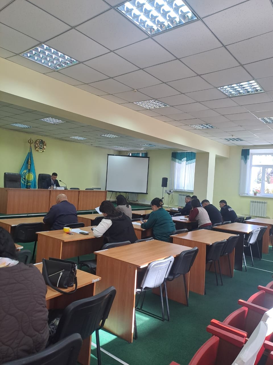 Күршім ауданы бойынша кәмелетке толмағандардың құқықтарын қорғау жөніндегі комиссия отырысы — Фотосурет 3