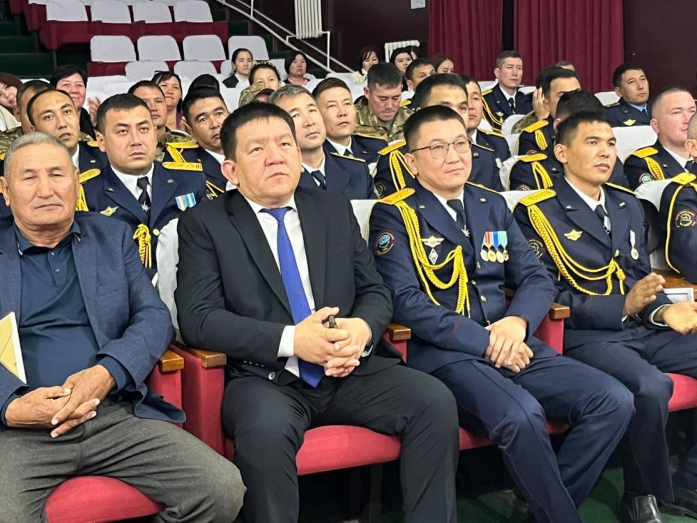 Мерекедегі марапат — Фотосурет 1