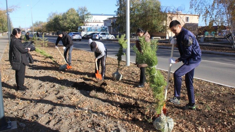 «Таза Қазақстан» аясында Қарағанды облысында жаңа скверлер ашылып, елді мекендер көгалдандырылуда