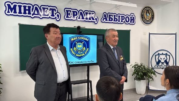 Түркістан облысында 22-ші “Жас сақшы” полиция сыныбы ашылды — Фотосурет 6