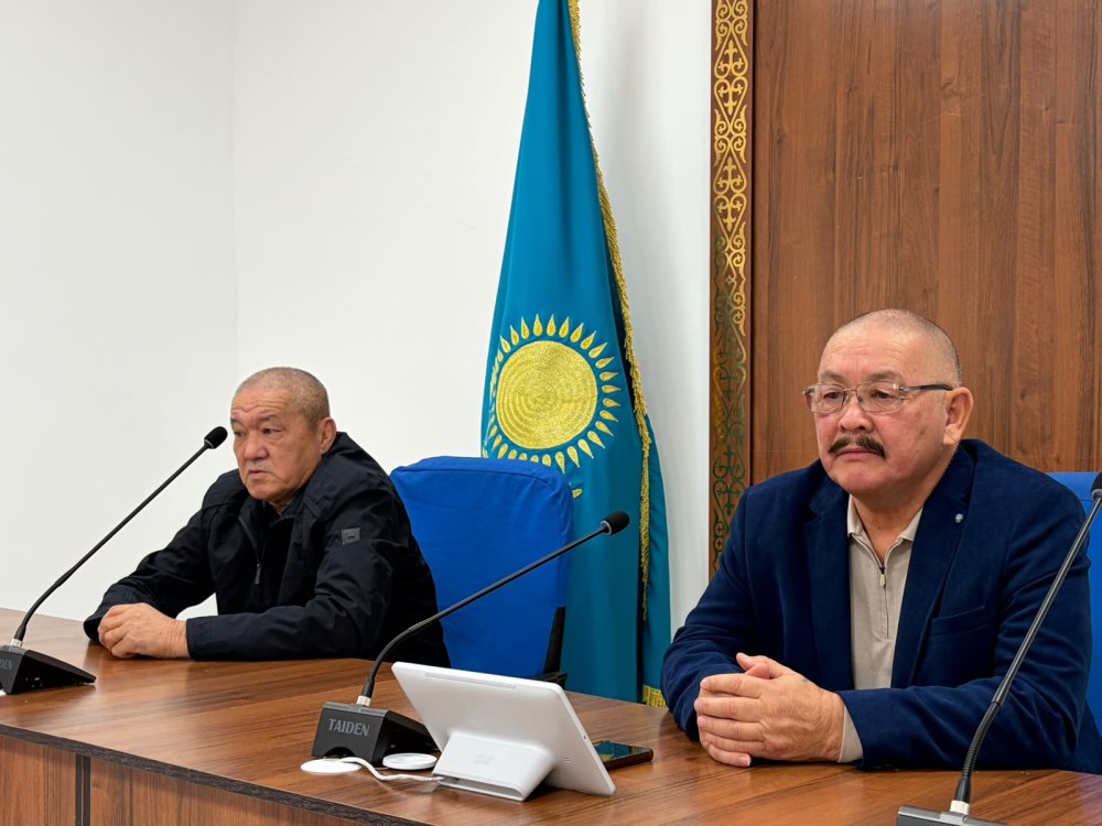 Бейнеу ауданында ішкі істер органдарының ардагерлері жеке құраммен кездесті — Фотосурет 3
