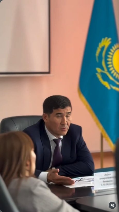 Астана қаласының Әділет департаментінде мемлекет кепілдік берген заң көмегін көрсету саласында құқық қорғау органдары мен соттардың өзара іс-қимыл мәселелері бойынша кеңес өтті. — Фотосурет 6