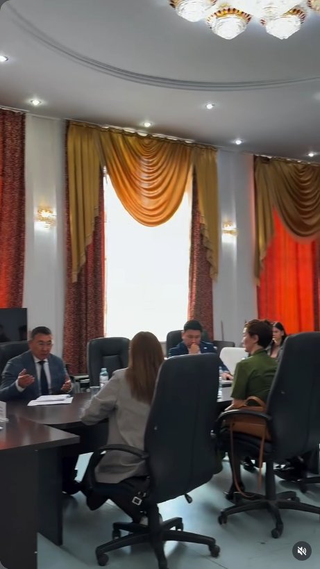Астана қаласының Әділет департаментінде мемлекет кепілдік берген заң көмегін көрсету саласында құқық қорғау органдары мен соттардың өзара іс-қимыл мәселелері бойынша кеңес өтті. — Фотосурет 9
