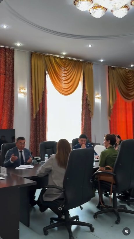 Астана қаласының Әділет департаментінде мемлекет кепілдік берген заң көмегін көрсету саласында құқық қорғау органдары мен соттардың өзара іс-қимыл мәселелері бойынша кеңес өтті. — Фотосурет 3