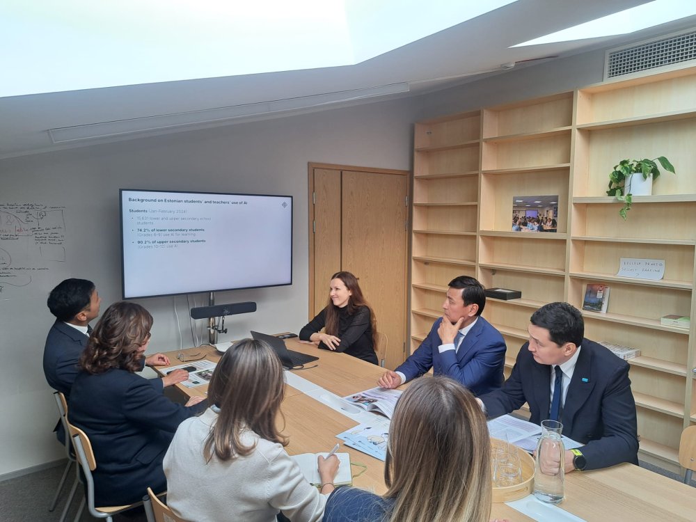 Қазақстанның Оқу-ағарту министрі Эстонияның Таллиндегі цифрлық және АИ тәжірибесін зерттеді — Фотосурет 4