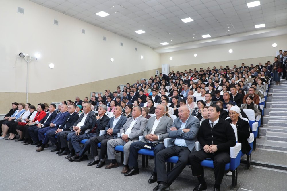МАҚТААРАЛДА 2027 ЖЫЛДАН БАСТАП ЕНГІЗІЛЕТІН А ЖӘНЕ В САНАТТАРЫ БОЙЫНША ӨЗГЕРІСТЕР ТҮСІНДІРІЛДІ — Фотосурет 3