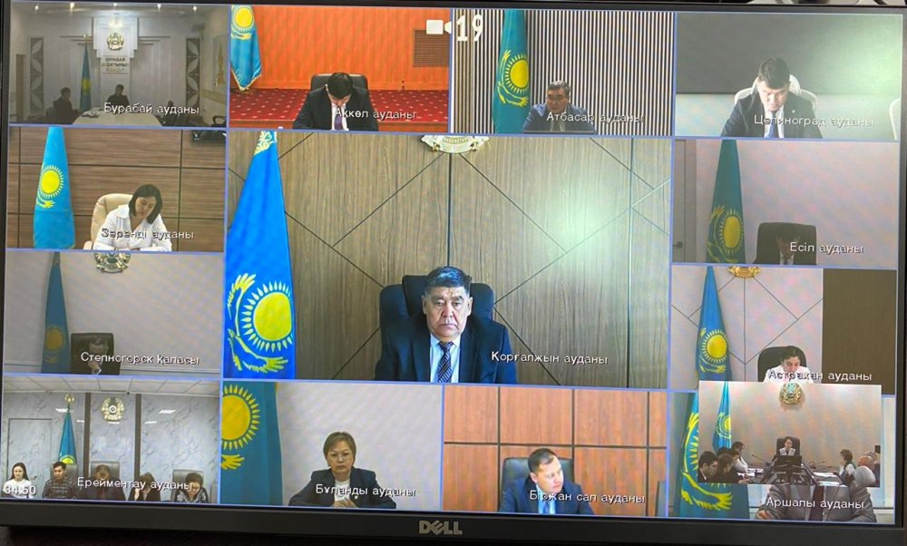 Халықты әлеуметтік қолдау жүйесіндегі өзгерістер мәселелері жөніндегі штабтың отырысы өтті — Фотосурет 5