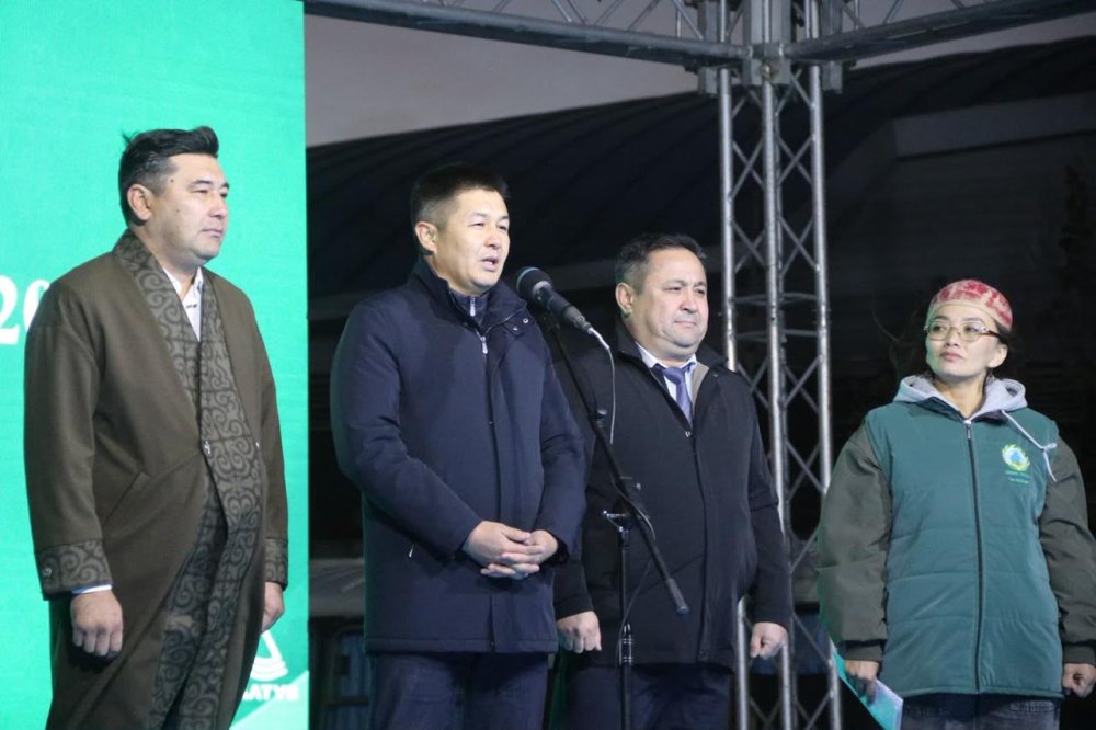 «GREEN ARAL: VOLUNTEERS FOR LIFE – 2026» ХАЛЫҚАРАЛЫҚ ВОЛОНТЕРЛЕР АПТАЛЫҒЫ АЯСЫНДА ЖАСТАР ҚОРҚЫТ АТА МҰРАСЫМЕН ТАНЫСЫП, ҚАМЫСТЫБАС КӨЛІНІҢ ЖАҒАСЫНДА КЕЗДЕСТІ — Фотосурет 14