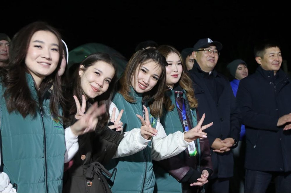 «GREEN ARAL: VOLUNTEERS FOR LIFE – 2026» ХАЛЫҚАРАЛЫҚ ВОЛОНТЕРЛЕР АПТАЛЫҒЫ АЯСЫНДА ЖАСТАР ҚОРҚЫТ АТА МҰРАСЫМЕН ТАНЫСЫП, ҚАМЫСТЫБАС КӨЛІНІҢ ЖАҒАСЫНДА КЕЗДЕСТІ — Фотосурет 16