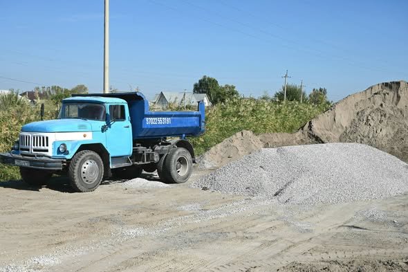 АУДАН ӘКІМІ АСЫҚАТА КЕНТІНІҢ ТАЗАЛЫҒЫН ТЕКСЕРДІ — Фотосурет 3