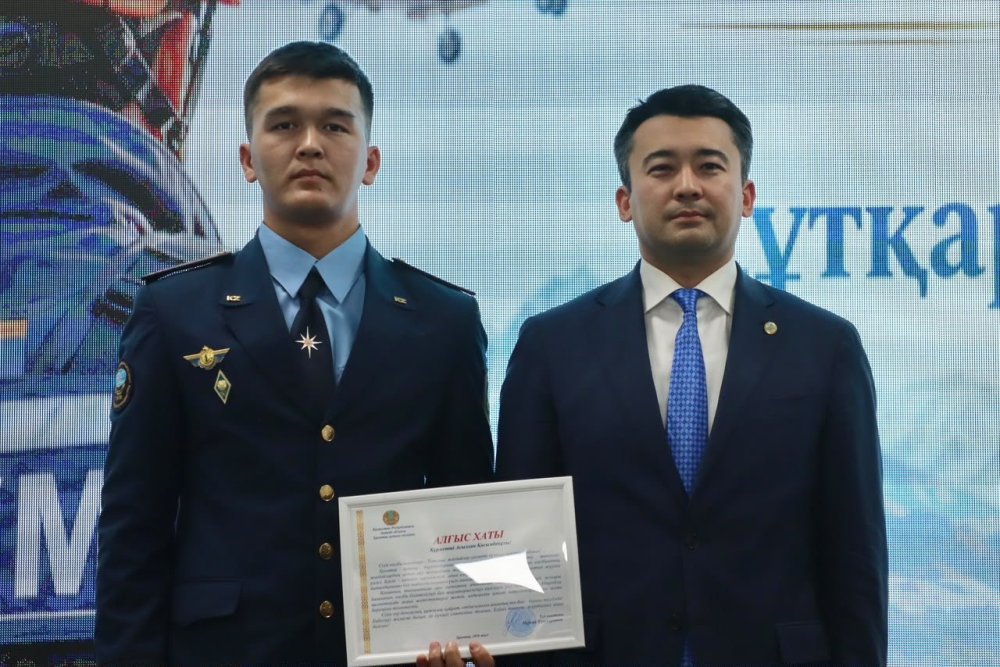 Төтенше жағдайлар саласының қызметкерлері марапатталды — Фотосурет 7
