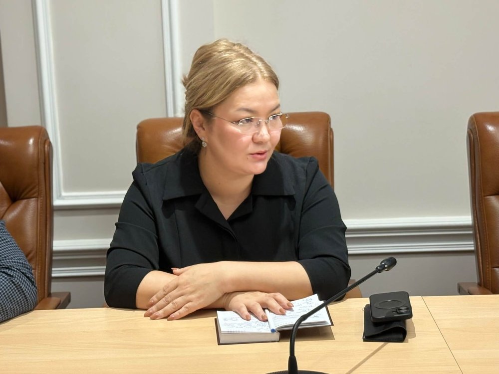 ҚАЗАҚСТАН ХАЛЫҚ КЕҢЕСІНІҢ ҚЫЗМЕТІ МЕН ӨҢІРДІҢ ӨЗЕКТІ МӘСЕЛЕЛЕРІ ТАЛҚЫЛАНДЫ — Фотосурет 4