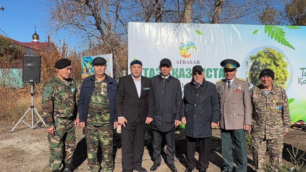 Атбасарда Ардагерлерді еске алу аллеясы ашылды. — Фотосурет 1